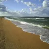 ​Разом із туристами у Криму зникають і пляжі
