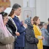 Петро Порошенко привітав українців з Великоднем і запевнив, що війна скоро закінчиться