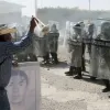 Новини України: Протестуючі у Мексиці намагаються увійти до військової бази