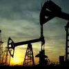 Новини України: Експерти прогнозують збереження нинішніх цін на нафту протягом наступних  2-3 років.