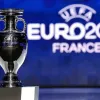 Футбольні фанати з усього світу зустрічають спортивне свято «Євро-2016»
