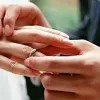 ​Науковці обґрунтували користь пізнього одруження