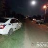 У Томаківському районі порушник наїхав автівкою на поліцейського У Томаківському районі порушник наїхав автівкою на поліцейського