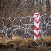 ​На кордоні з Калінінградською областю поляки зводять паркан