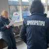 Інспектора митного поста «Рава-Руська» затримали на хабарі Інспектора митного поста «Рава-Руська» затримали на хабарі