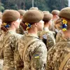 Жінкам приготуватися: із 1 жовтня щодо військовозобов’язаних українок діятимуть ті самі обмеження, що й до чоловіків