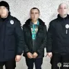 ​Поліцейські Лисичанська затримали шахрая, який відібрав у дитини мобільний телефон