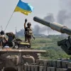 Російське вторгнення в Україну : Окупанти не покидають спроб повністю взяти під свій контроль Луганську область.