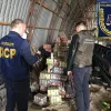 Військовою прокуратурою припинено на Полтавщині діяльність злочинної групи, яка виробляла та реалізовувала підробний алкоголь