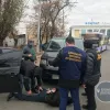 Без альтернативи внесення застави: за апеляційного реагування прокуратури 2 громадян Вірменії, які вимагали 65 000 грн, взято під варту 