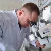 ​У межах проекту «Допомога Схід» українським військовим медикам було передано потужні мікроскопи