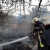 Рятувати загасили 9 з 10 основних осередків маштабних пожеж в Луганській області