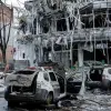 Російське вторгнення в Україну : Луганщина у вогні: в Сєвєродонецьку – одна загибла, в Рубіжному – четверо поранених