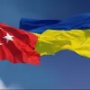 Україна і Туреччина відновлює курсування кораблів та дружні стосунки.