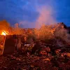 ​У місті Звягель Житомирській внаслідок падіння уламків збитої ракети зруйновано 1 житловий будинок, ще 12 – пошкоджено, — голова ОВА Віталій Бунечко