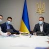 Потрібно розробити державну програму розвитку туризму в Україні на наступні три-чотири роки – Андрій Єрмак на селекторній нараді з головами ОДА Потрібно розробити державну програму розвитку туризму в Україні на наступні три-чотири роки – Андрій Єрмак на селекторній нараді з головами ОДА