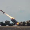 ​Російське вторгнення в Україну : Ворог знову випустив ракету по Одещині. Її над морем збила ППО
