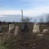 ​Варвари на кладовищі