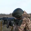 115 бригада ЗСУ: Бійці 115 бригади ЗСУ продовжують інтенсивні тренування зі стрілецької зброї