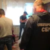 ​У Хмельницькому СБУ затримала угруповання наркоторгівців