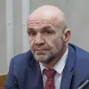 ​СБУ задержала Мангера в больнице и повезла на заседание суда в Киев 