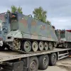 Передані Литвою бронетранспортери M113 прямують до України, а з України до Литви для ремонту відправлені пошкоджені гаубиці