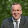 ​Новим міністром оборони Німеччини стане глава МВС Нижньої Саксонії Борис Пісторіус, — пише Spiegel із посиланням на джерела