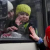 Російське вторгнення в Україну : Батьки і діти…