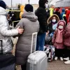 Понад чверть біженців, які повертаються в Україну, хочуть жити в іншій області