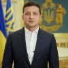 Перший іменний пістолет, виданий особисто новим президентом України, Володимиром Зеленським