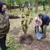 У Дніпрі під час акції «Озеленення України» висадили понад тисячу молодих саджанців