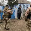 ​СБУ затримала на Херсонщині зрадника, який «здавав» рашистам українських патріотів і тримав у себе арсенал російської зброї