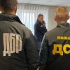 Начальник відділу поліції по боротьбі з хабарями в Сумах підозрюється у вимаганні хабаря Начальник відділу поліції по боротьбі з хабарями в Сумах підозрюється у вимаганні хабаря