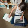 Дитсадки і школи на карантині: домашні завдання в інтернет-додатках, уроки по телевізору та танці онлайн