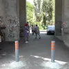 ​Мешканці вулиці Соф`ї Ковалевської «боронять» арку від інспекції з питань благоустрою