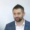 ​Давид Арахамія став своєрідним еталоном про-президентської партії «Слуга народу». Україна переходить у нову епоху де стандартні популістичні та абсурдні твердження відкрито зневажаються народом