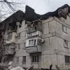 Російське вторгнення в Україну : Обстріли військами РФ міст Луганської області