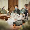 ​Президент во время встречи с резервистами: Украине повезло, что у нее есть такие герои
