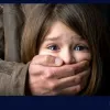 ​До 12 років позбавлення волі засуджено буковинця, який ґвалтував свою рідну дочку