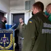Під час збуту боєприпасів військовою прокуратурою у Десні затримано інструктора школи підготовки снайперів