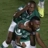 Колумбийский футболист забил пушечным ударом с 60-ти метров (видео)