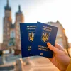 Не можна тільки літаком: пояснення МЗС щодо виїзду українців за кордон