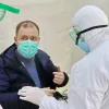 12 українців лікуються від коронавірусу за кордоном