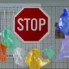 ​Рада проголосувала за заборону пластикових пакетів