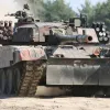 Польща передала Україні бойові танки 