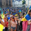 У Саарбрюккені сотні українців демонструють свою єдність