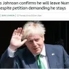 Борис Джонсон має намір піти у відставку, незважаючи на петиції із закликом залишити його лідером консерваторів, - ITV News
