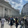 ​Російське вторгнення в Україну :  У Будапешті люди вийшли на мітинг проти війни в Україні