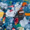 Харківські екоактивісти вирішили взятися за переробку пластику, створивши власну майстерню