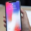 ​  			Взлом защиты iPhone X показали на видео		